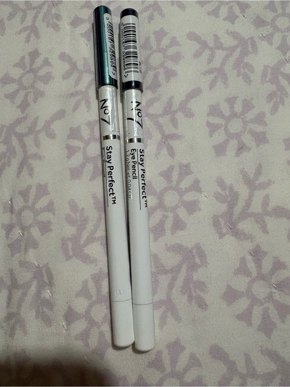 No7 Stay Perfect White Eye Pencil - Bright White Eye Liner
